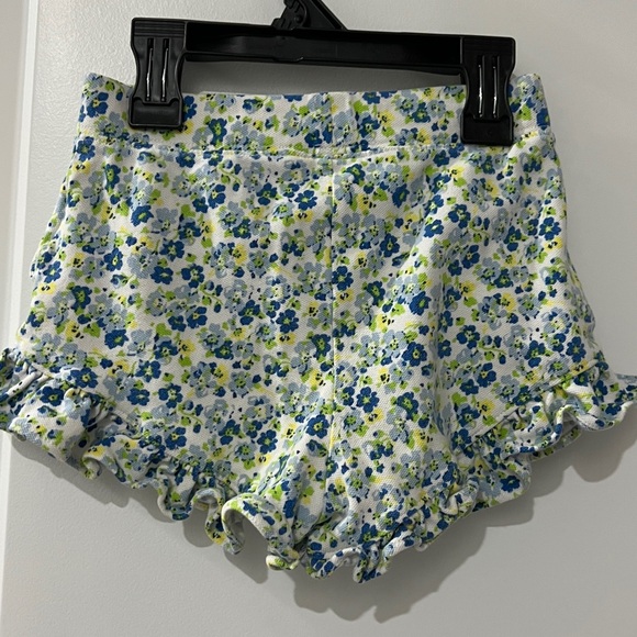 Bundle 2 pc outfit Polo Ralph Lauren White Floral Ruffle Shorts & Kendi shirt - Picture 7 of 13